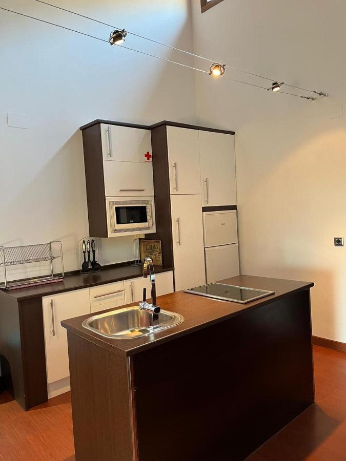 Apartamentos Rurales En Plena Sierra La Calera Eksteriør billede