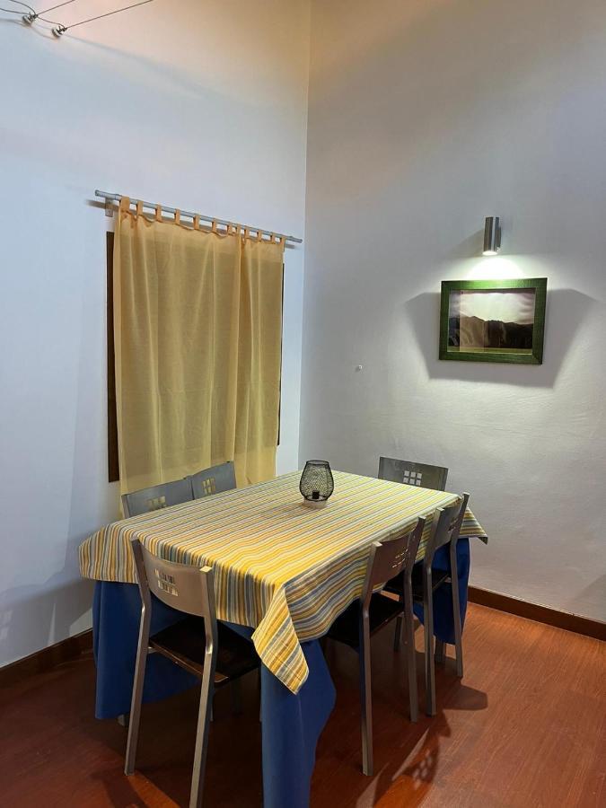 Apartamentos Rurales En Plena Sierra La Calera Eksteriør billede